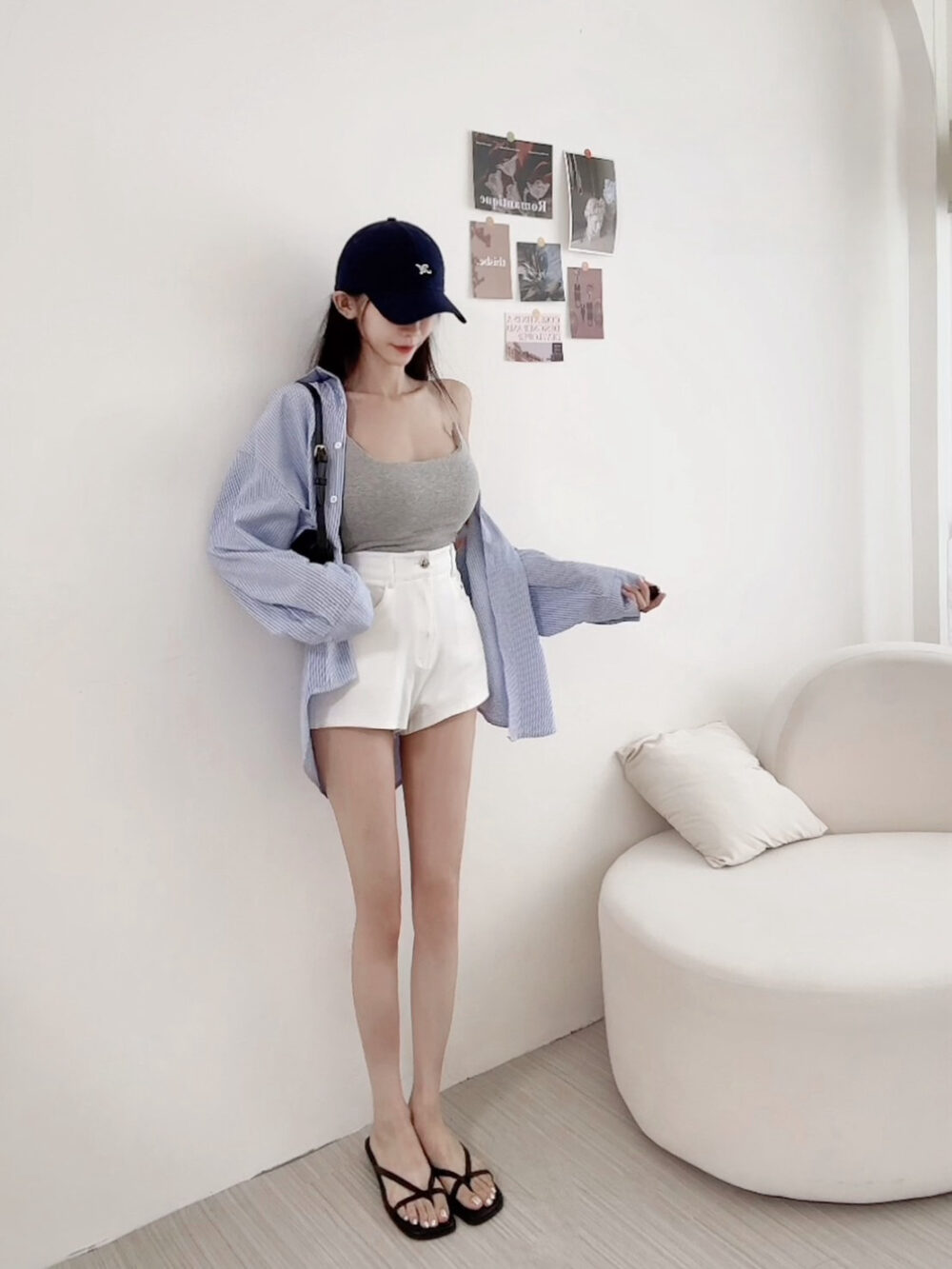 #99016內杯美背扭結線條背心上衣