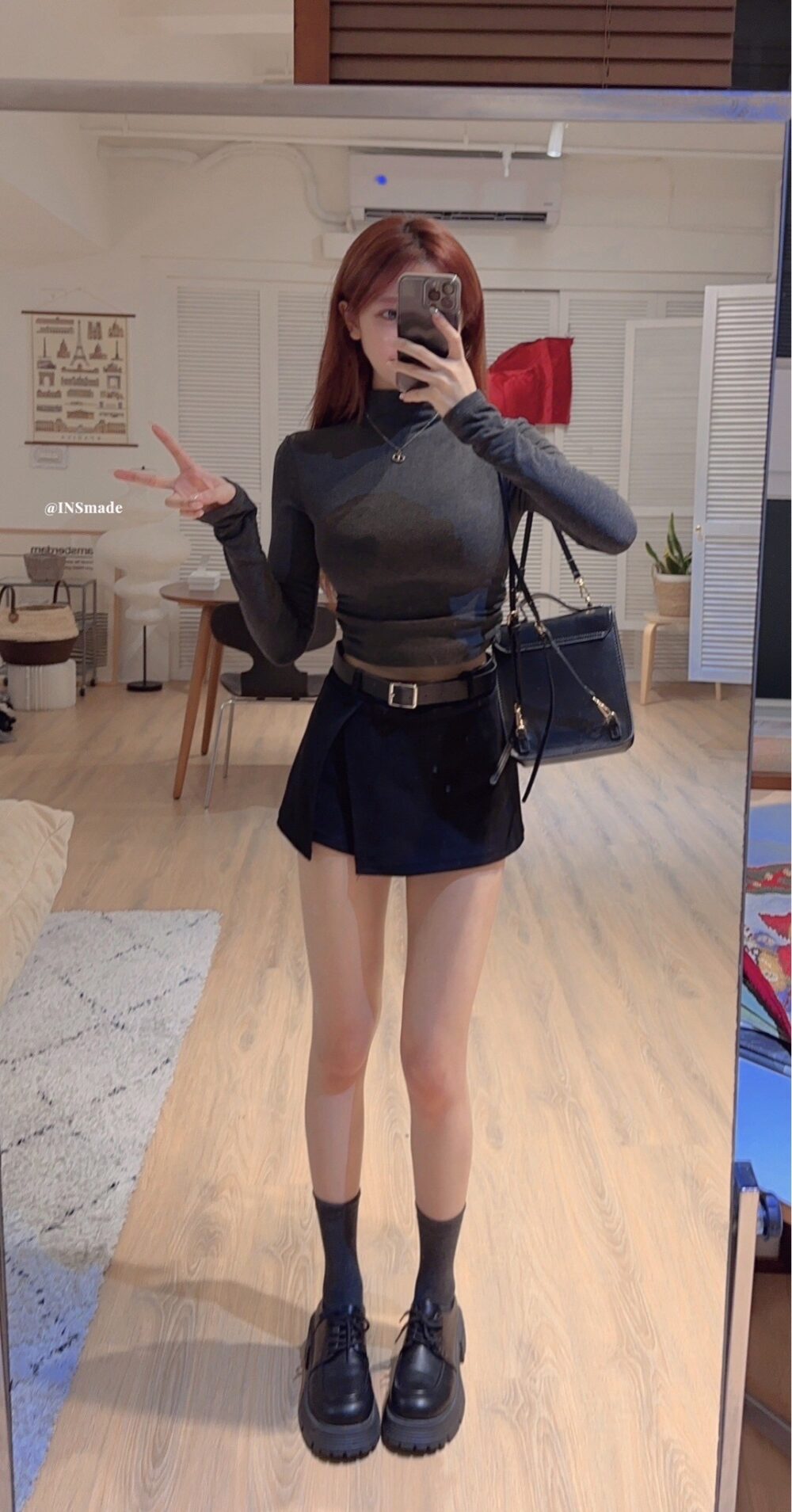 #058 內建不跑杯胸墊 高彈抓腰德絨刷毛小立領打底