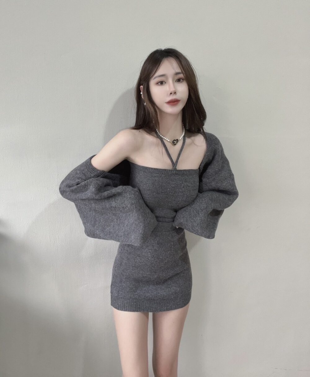 #8881-1 繞脖背心+包臀裙+外套 三件組