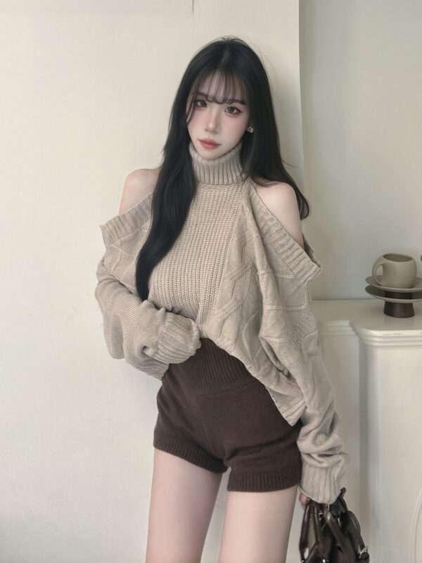 #86527落肩高領麻花針織短版上衣單品