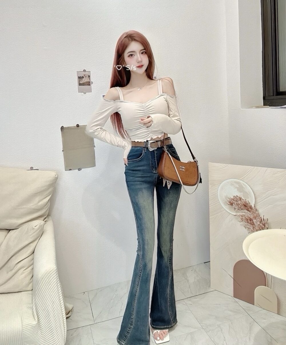 #3019 雙肩質感內杯 平領短版抓皺上衣單品