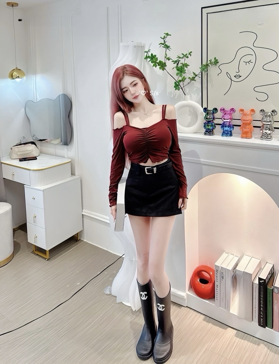 #3019 雙肩質感內杯 平領短版抓皺上衣單品