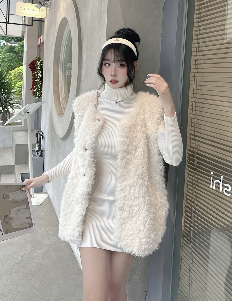 #73115針織高領兩側開衩包臀短洋