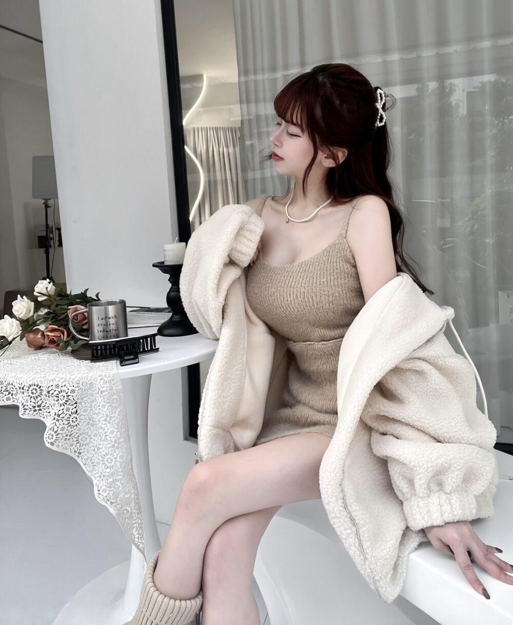 #86917小熊餅乾 羊羔毛連帽長版彈性縮口外套