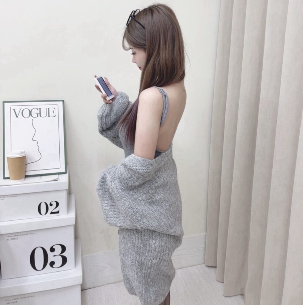 #5372 溫柔穿搭 羊絨胸墊背心+抽繩傘裙+泡泡袖針織外罩