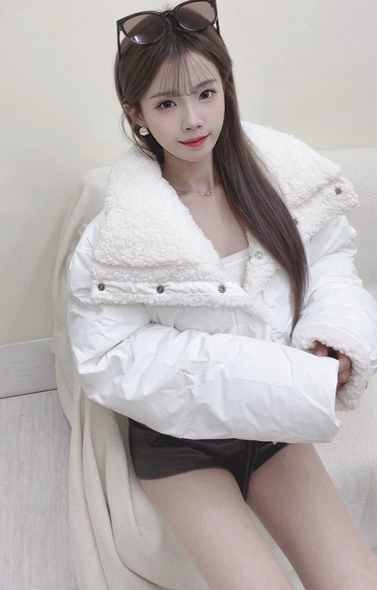 #8110羊羔毛翻領縮腰短版外套