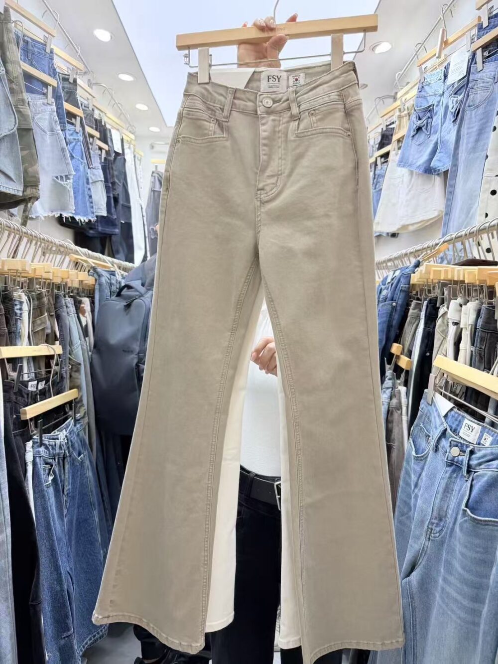 #3589 素面質感高腰喇叭牛仔褲