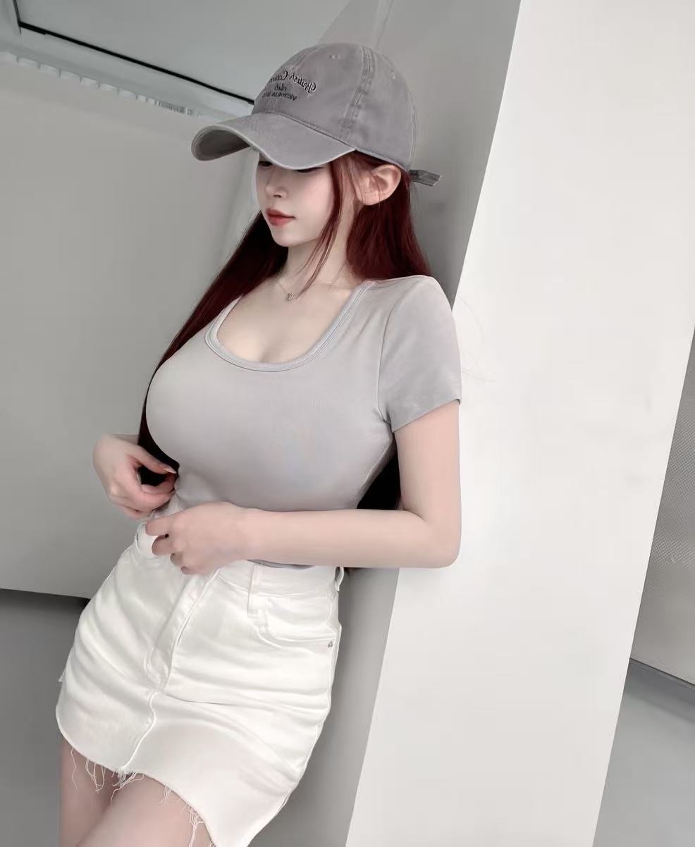 #573-1 韓系日常｜內杯短版方領短袖素面上衣