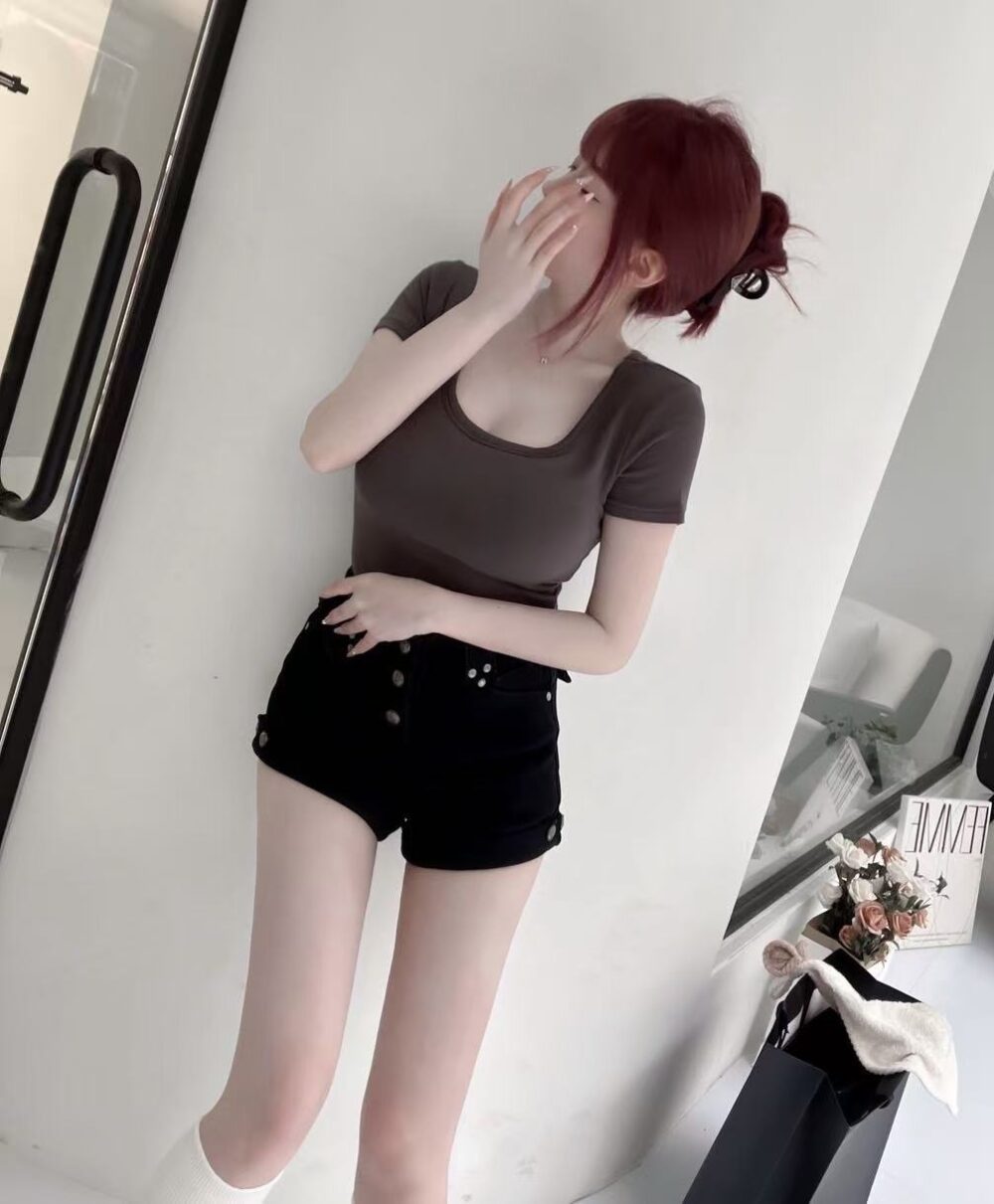 #573-1 韓系日常｜內杯短版方領短袖素面上衣